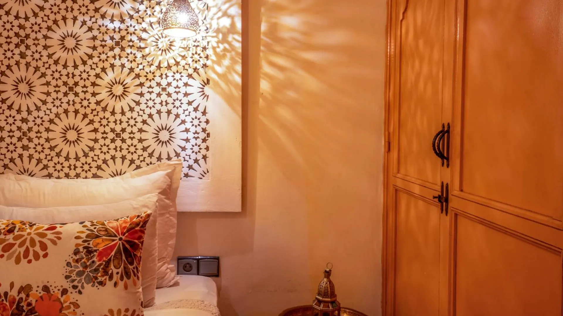 Riad Dar Ennakhla Marrakesh Marokko