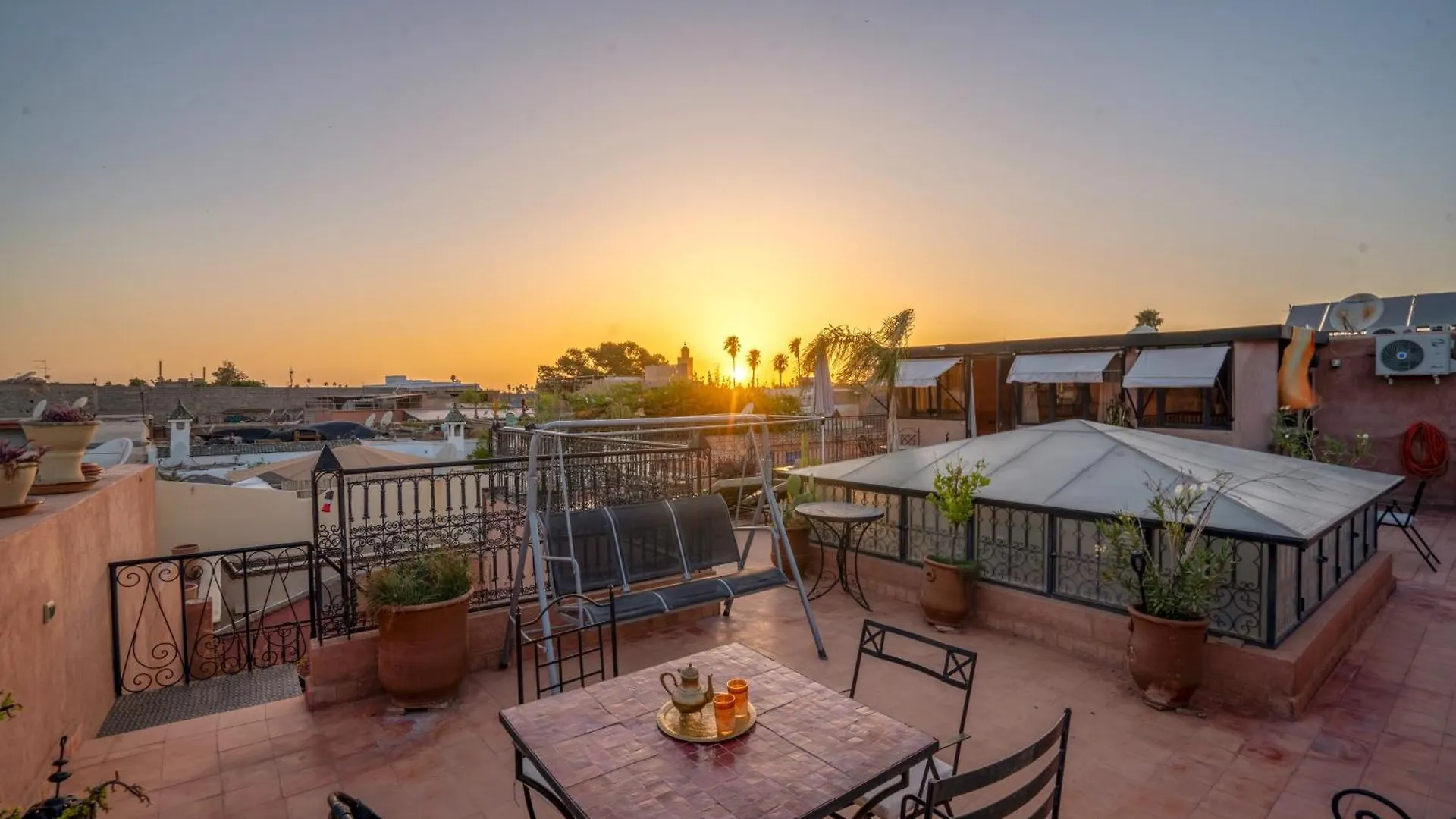 Riad Dar Ennakhla Marrakesh