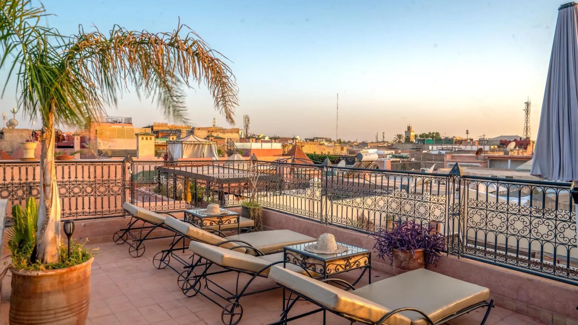 Riad Dar Ennakhla Marrakesh